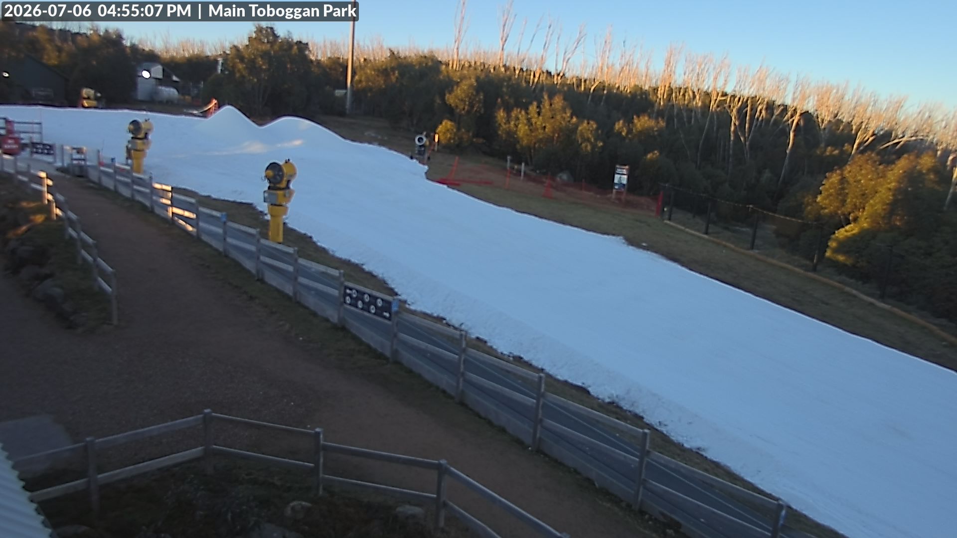 Lake Mountain Village Toboggan Run snow cam captured at 6 July 2026 at 4:57 pm AEST