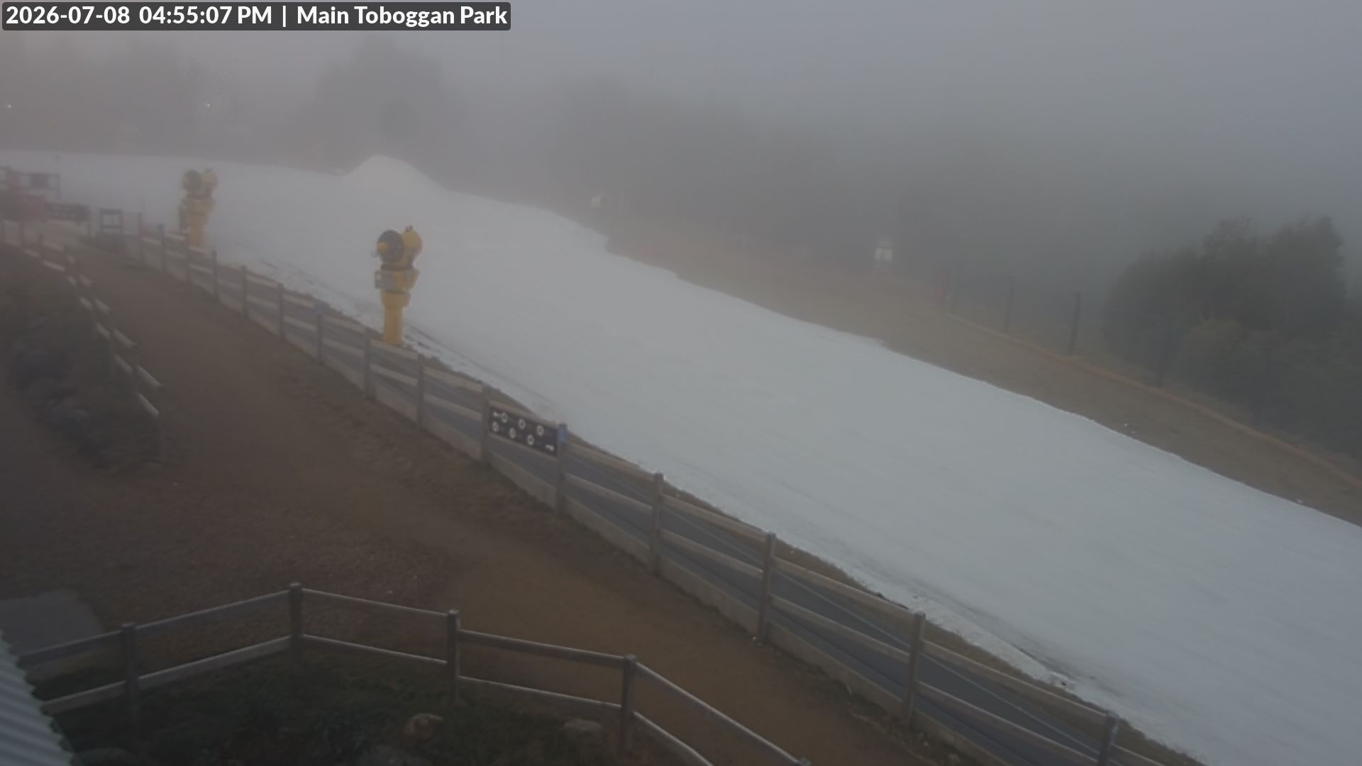 Lake Mountain Village Toboggan Run snow cam captured at 8 July 2026 at 4:57 pm AEST