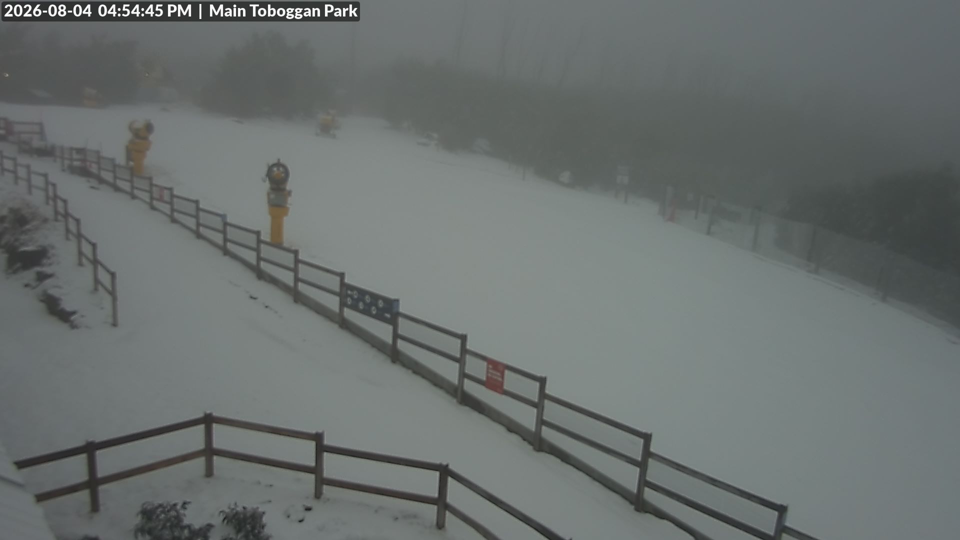 Lake Mountain Village Toboggan Run snow cam captured at 4 August 2026 at 4:58 pm AEST