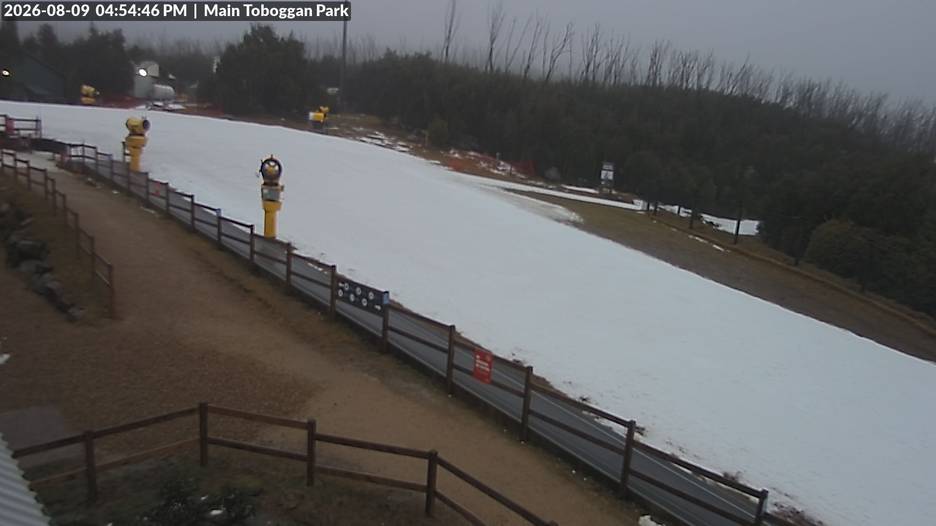 Lake Mountain Village Toboggan Run snow cam captured at 9 August 2026 at 4:59 pm AEST