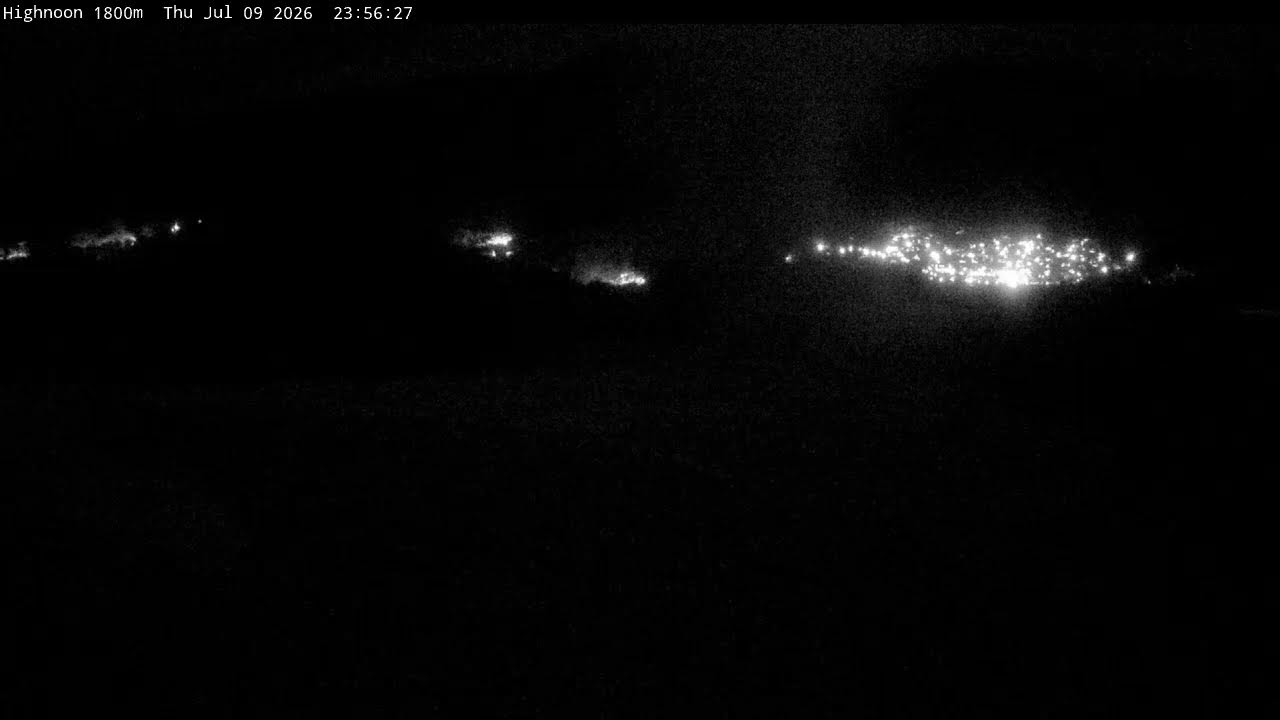 Thredbo High Noon Live snow cam captured at 9 July 2026 at 11:58 pm AEST