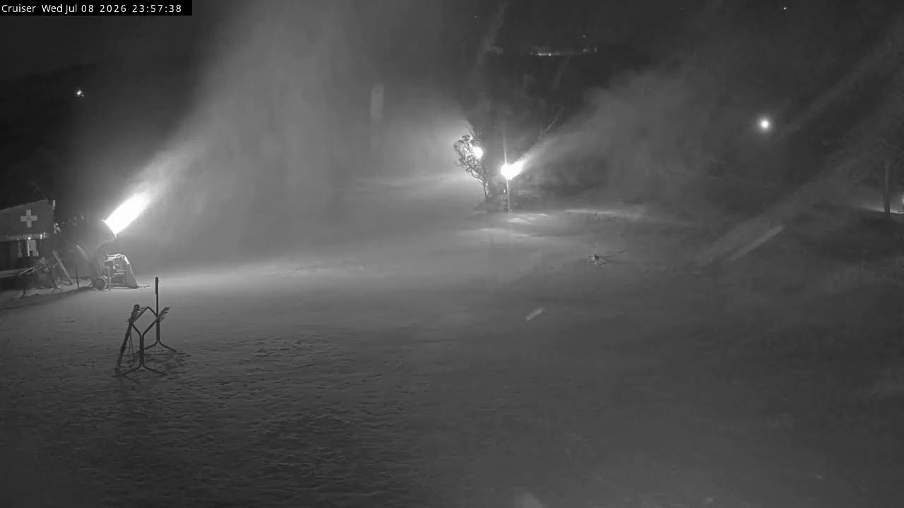 Thredbo Cruiser Area Live snow cam captured at 8 July 2026 at 11:58 pm AEST