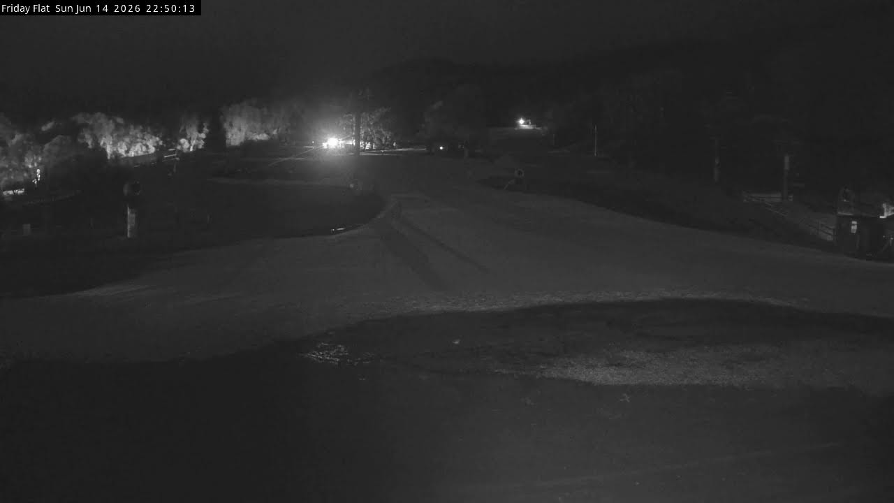 Thredbo Friday Flat Live snow cam captured at 14 June 2026, 12:50 pm