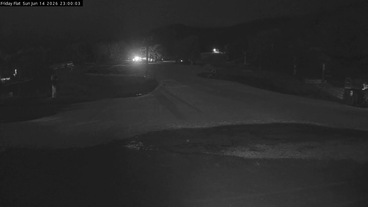 Thredbo Friday Flat Live snow cam captured at 14 June 2026, 1:02 pm