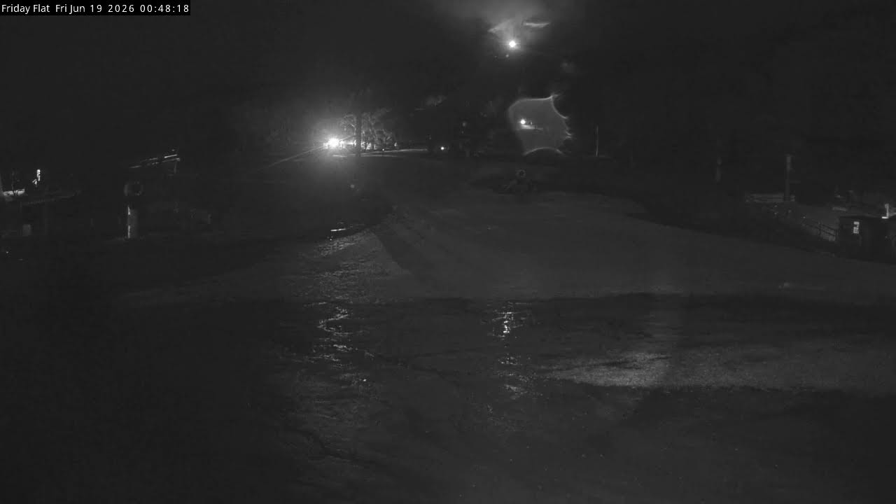 Thredbo Friday Flat Live snow cam captured at 18 June 2026, 2:49 pm
