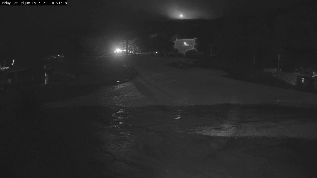 Thredbo Friday Flat Live snow cam captured at 18 June 2026, 2:55 pm