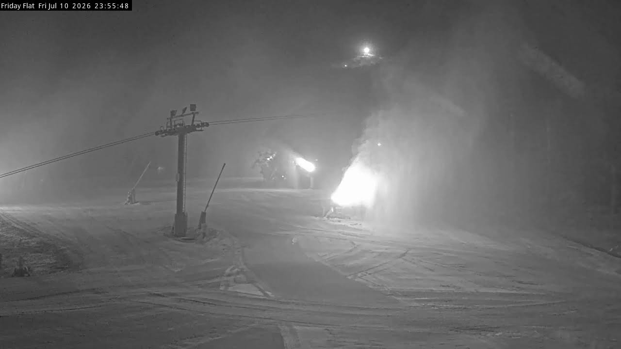 Thredbo Friday Flat Live snow cam captured at 10 July 2026 at 11:59 pm AEST