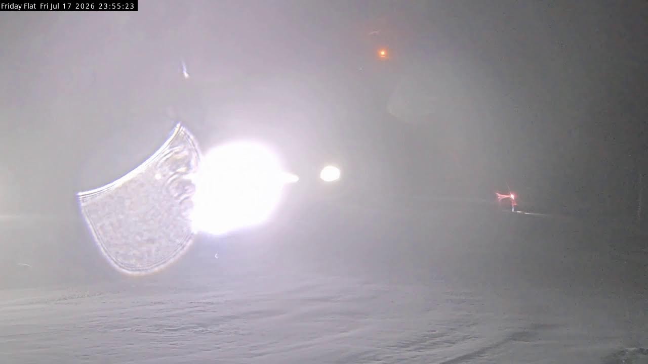 Thredbo Friday Flat Live snow cam captured at 17 July 2026 at 11:55 pm AEST