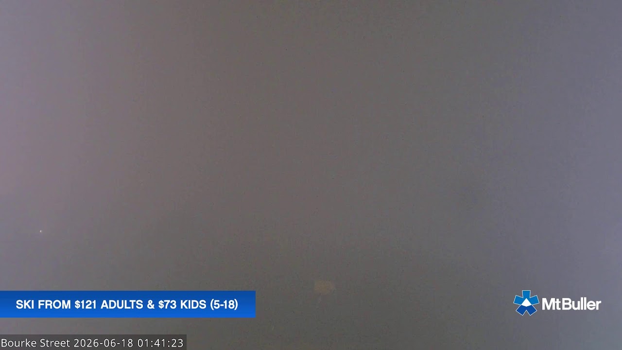 Mt Buller Bourke Street Live snow cam captured at 17 June 2026, 3:42 pm