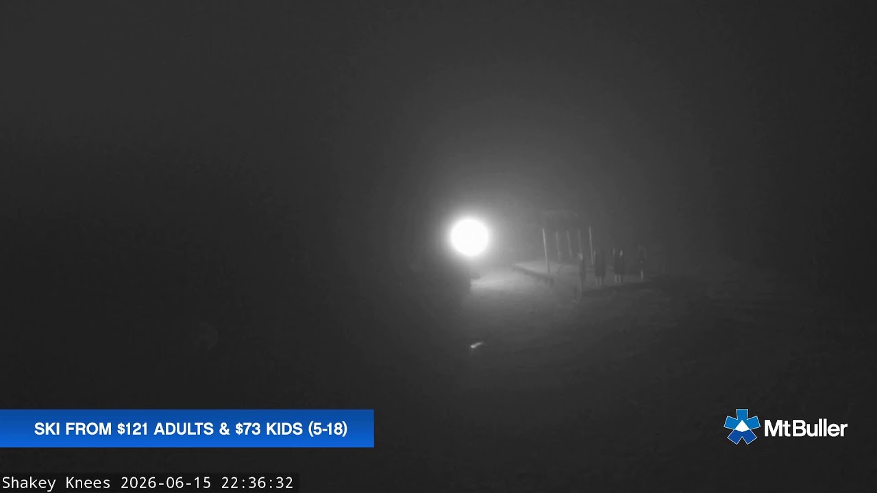 Mt Buller Shakey Knees Live snow cam captured at 15 June 2026, 12:36 pm
