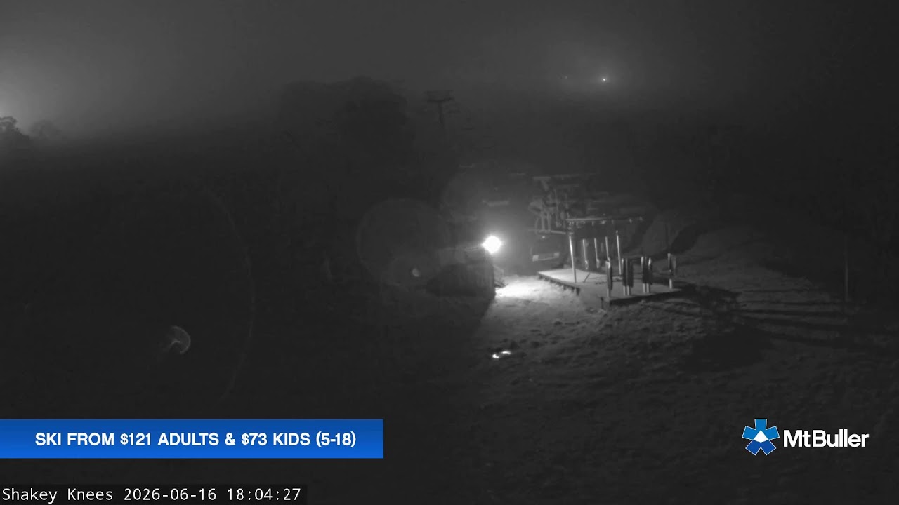 Mt Buller Shakey Knees Live snow cam captured at 16 June 2026, 8:06 am