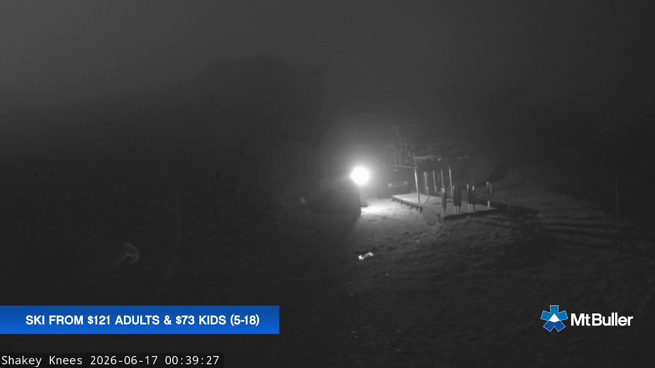 Mt Buller Shakey Knees Live snow cam captured at 16 June 2026, 2:42 pm