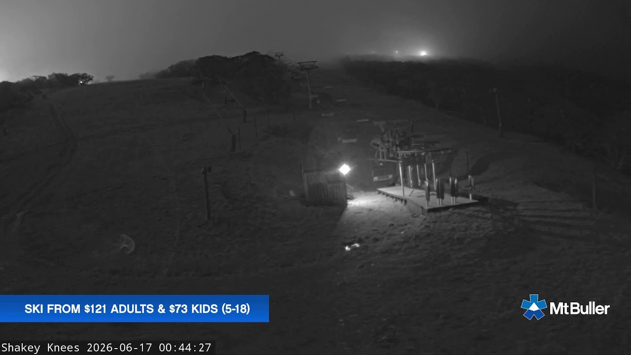 Mt Buller Shakey Knees Live snow cam captured at 16 June 2026, 2:48 pm