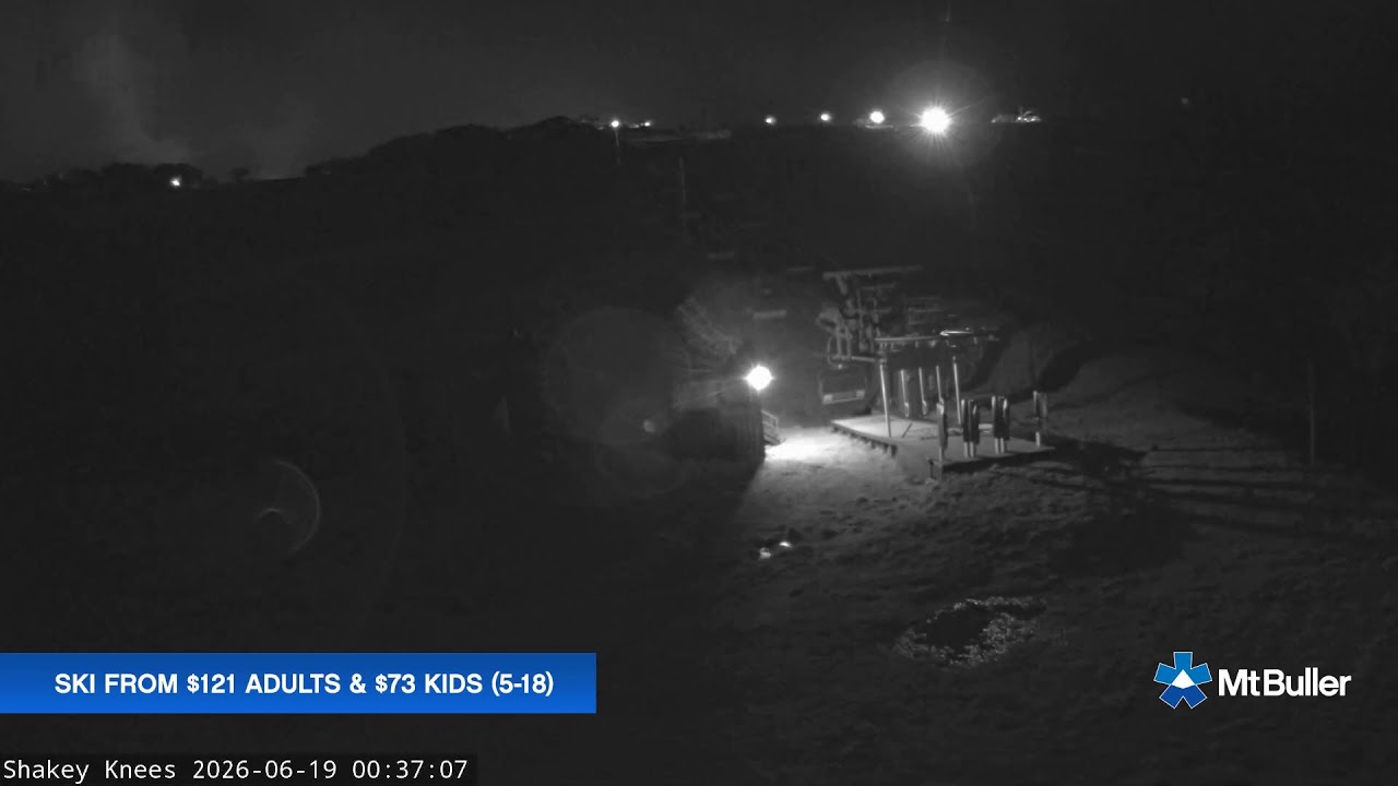 Mt Buller Shakey Knees Live snow cam captured at 18 June 2026, 2:41 pm