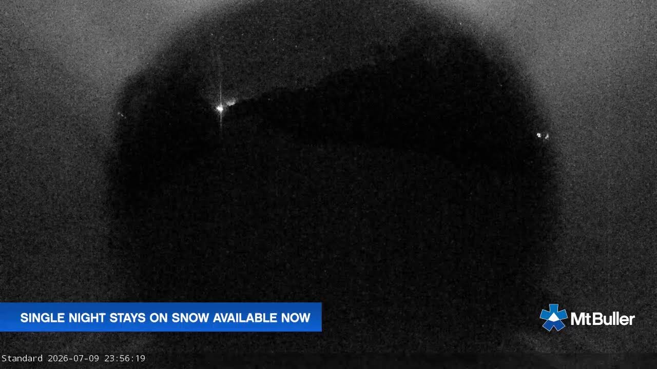 Mt Buller Standard Run Live snow cam captured at 9 July 2026 at 11:57 pm AEST