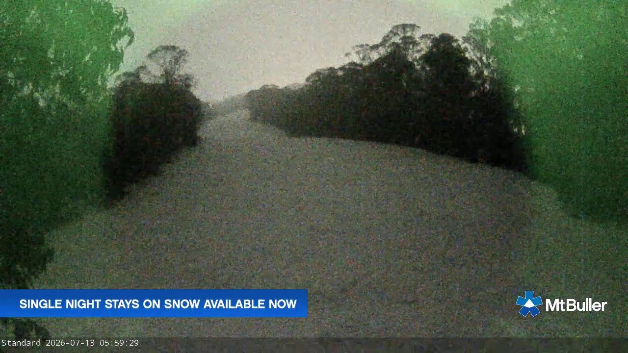 Mt Buller Standard Run Live snow cam captured at 13 July 2026 at 6:03 am AEST