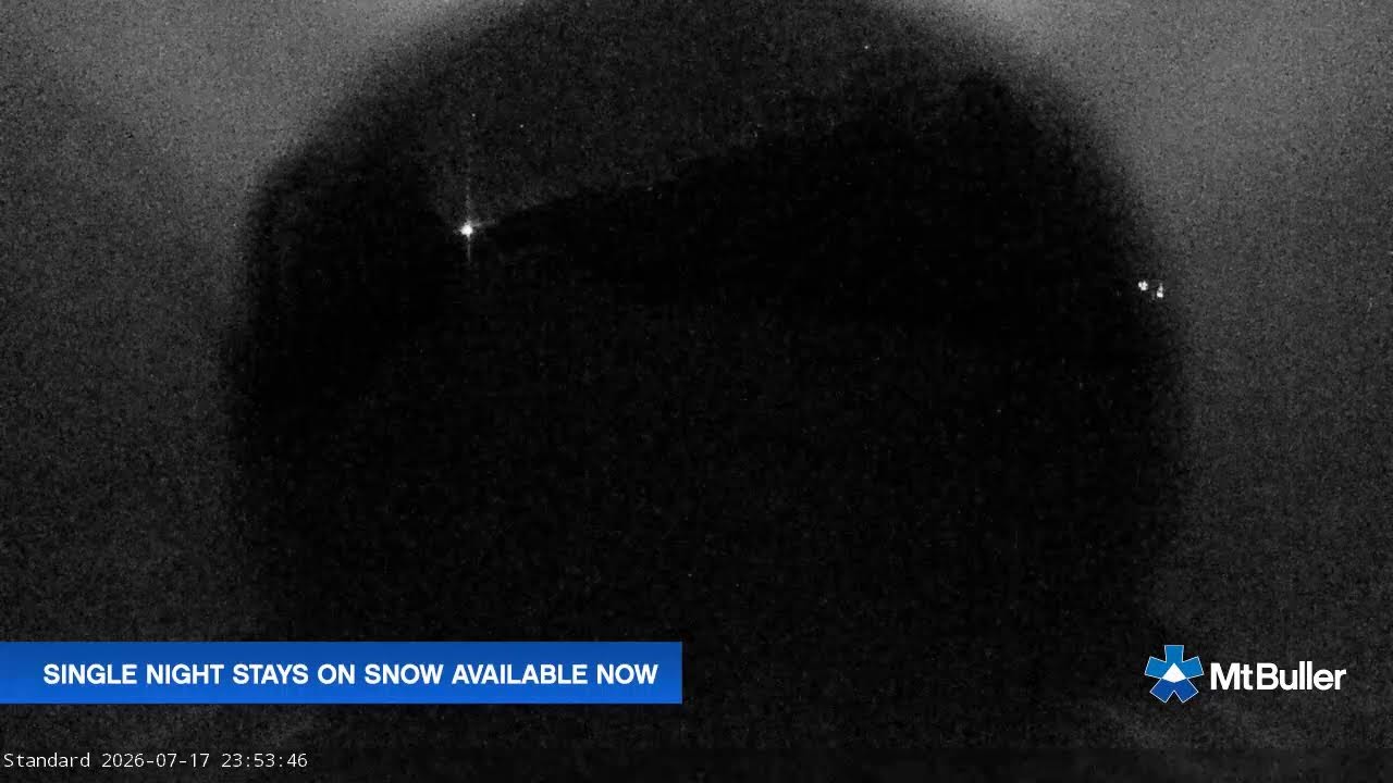 Mt Buller Standard Run Live snow cam captured at 17 July 2026 at 11:55 pm AEST