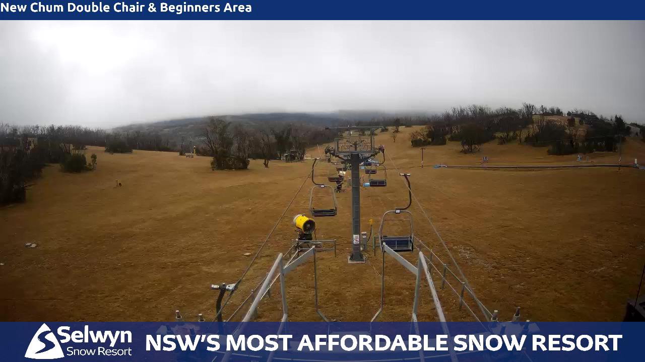 Selwyn Snow Resort Selwyn Live Stream snow cam captured at 19 June 2026, 4:42 am