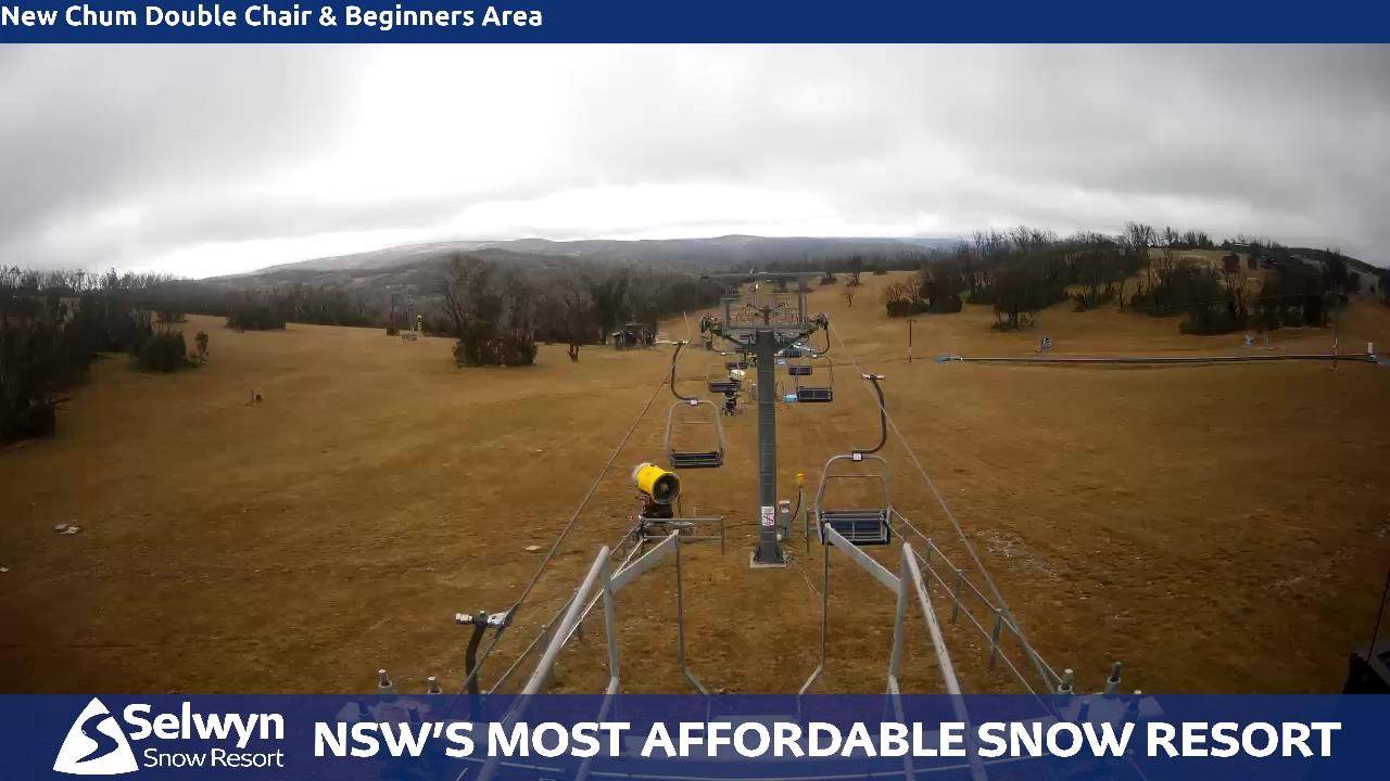 Selwyn Snow Resort Selwyn Live Stream snow cam captured at 19 June 2026, 4:54 am
