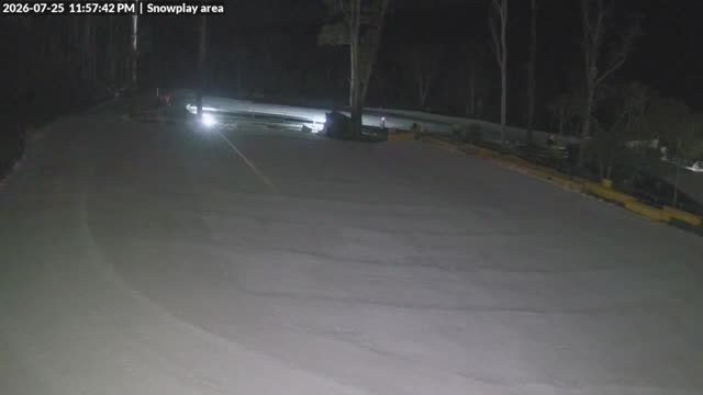 Corin Forest Snowplay Area Live snow cam captured at 25 July 2026 at 11:58 pm AEST