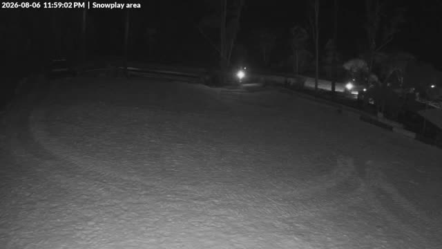 Corin Forest Snowplay Area Live snow cam captured at 6 August 2026 at 11:59 pm AEST