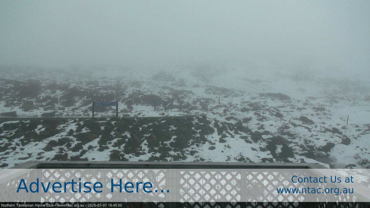 Ben Lomond NTAC Top Slopes snow cam captured at 7 July 2026 at 4:57 pm AEST