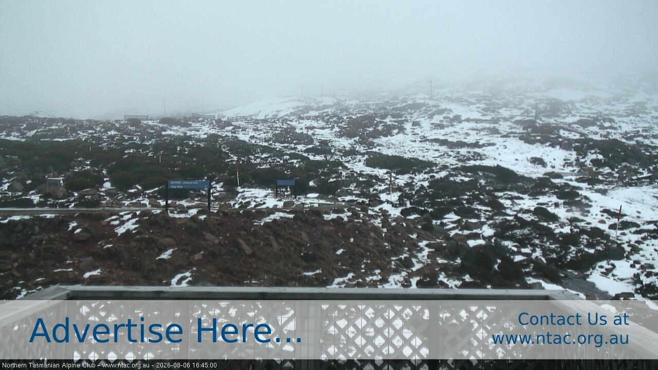 Ben Lomond NTAC Top Slopes snow cam captured at 6 August 2026 at 4:58 pm AEST
