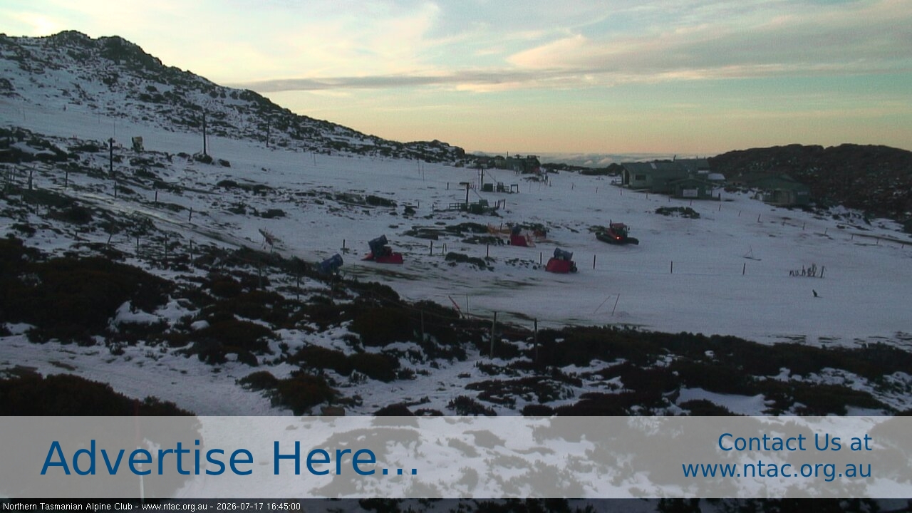 Ben Lomond NTAC Front Slopes snow cam captured at 17 July 2026 at 4:47 pm AEST
