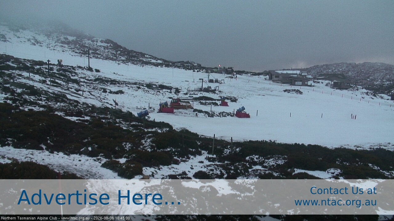 Ben Lomond NTAC Front Slopes snow cam captured at 6 August 2026 at 4:55 pm AEST