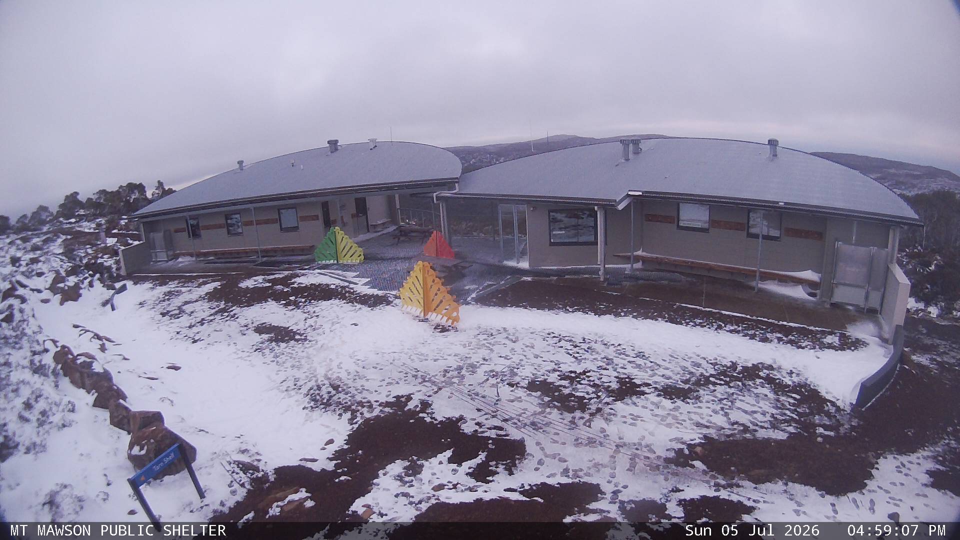 Mt Mawson Public Shelter snow cam captured at 5 July 2026 at 5:14 pm AEST