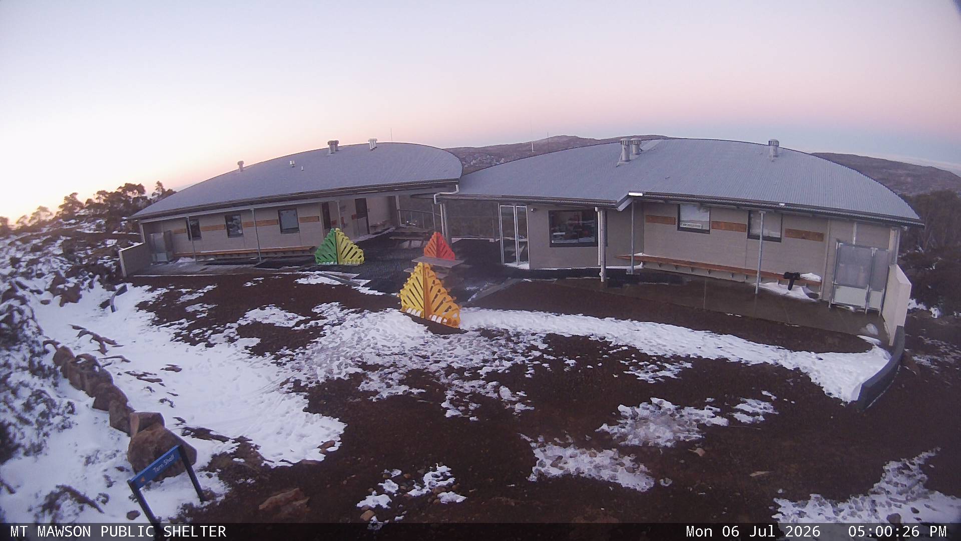 Mt Mawson Public Shelter snow cam captured at 6 July 2026 at 5:14 pm AEST