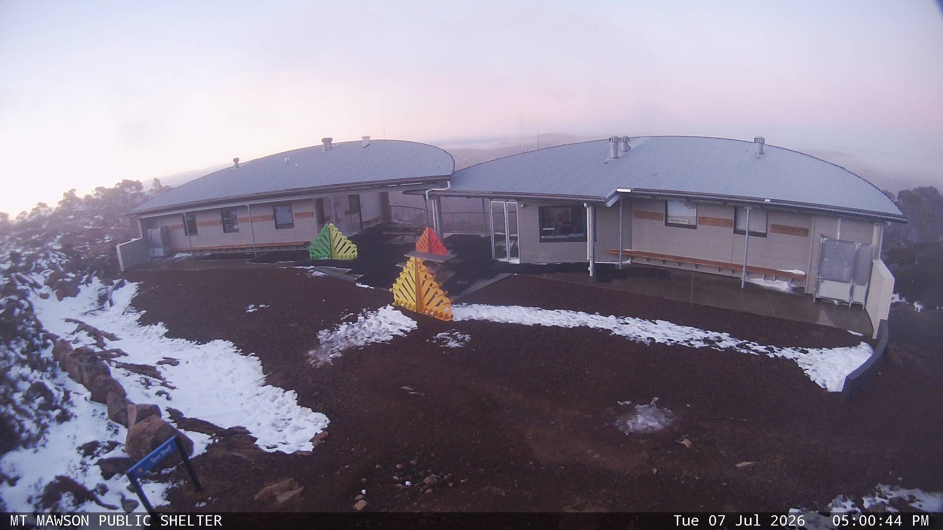 Mt Mawson Public Shelter snow cam captured at 7 July 2026 at 5:14 pm AEST
