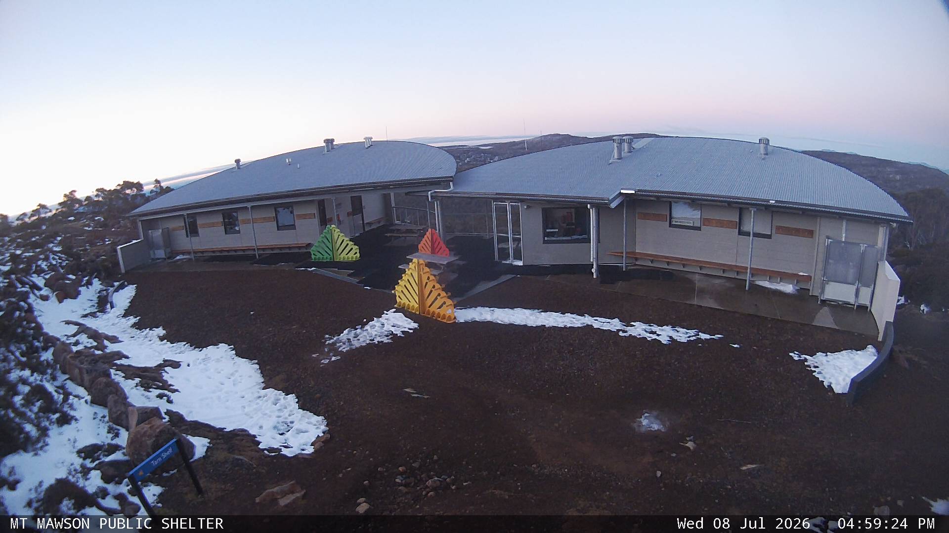 Mt Mawson Public Shelter snow cam captured at 8 July 2026 at 5:14 pm AEST