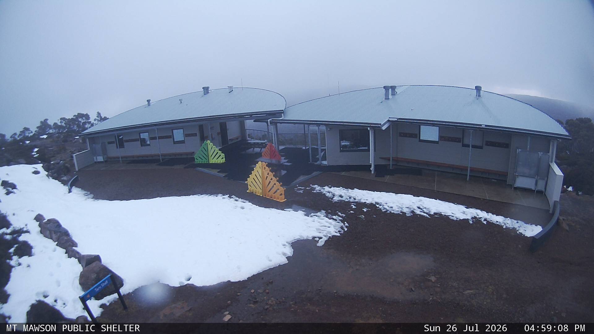 Mt Mawson Public Shelter snow cam captured at 26 July 2026 at 5:12 pm AEST