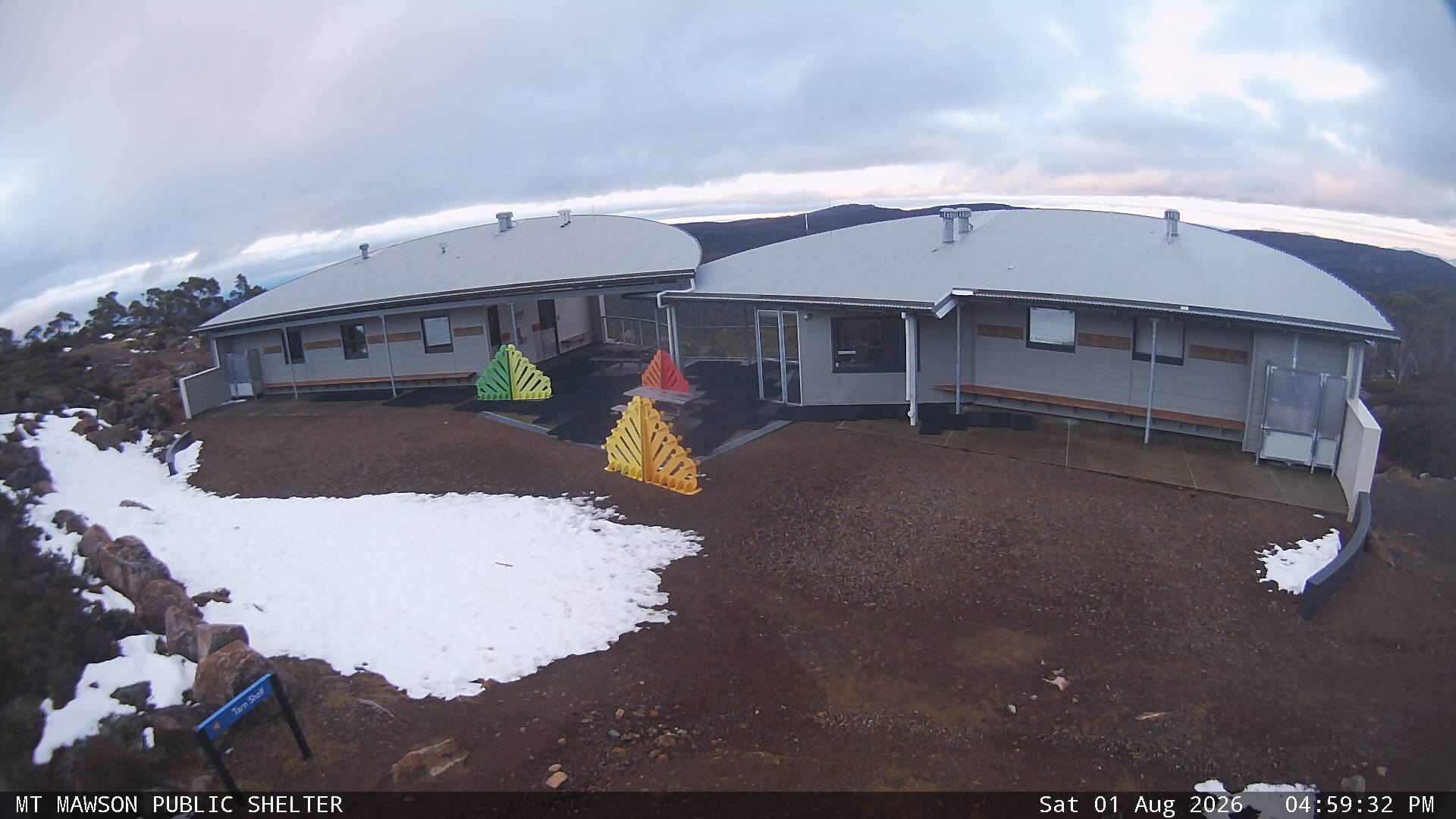 Mt Mawson Public Shelter snow cam captured at 1 August 2026 at 5:06 pm AEST