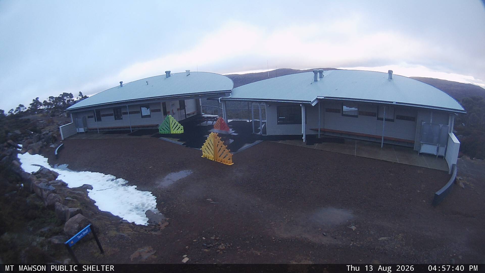 Mt Mawson Public Shelter snow cam captured at 13 August 2026 at 5:13 pm AEST