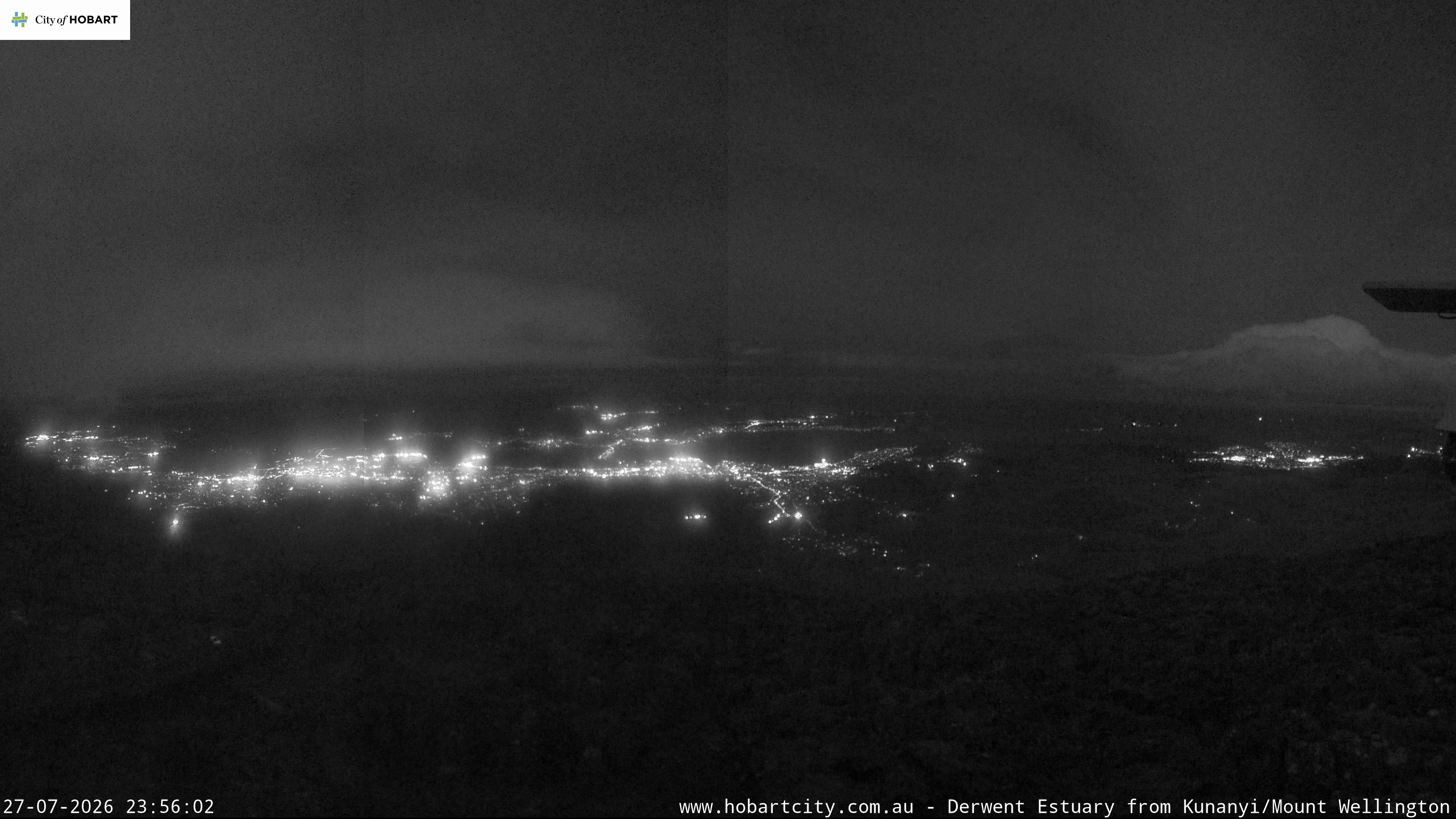 kunanyi / Mt Wellington Hobart and Derwent Estuary snow cam captured at 27 July 2026 at 11:56 pm AEST