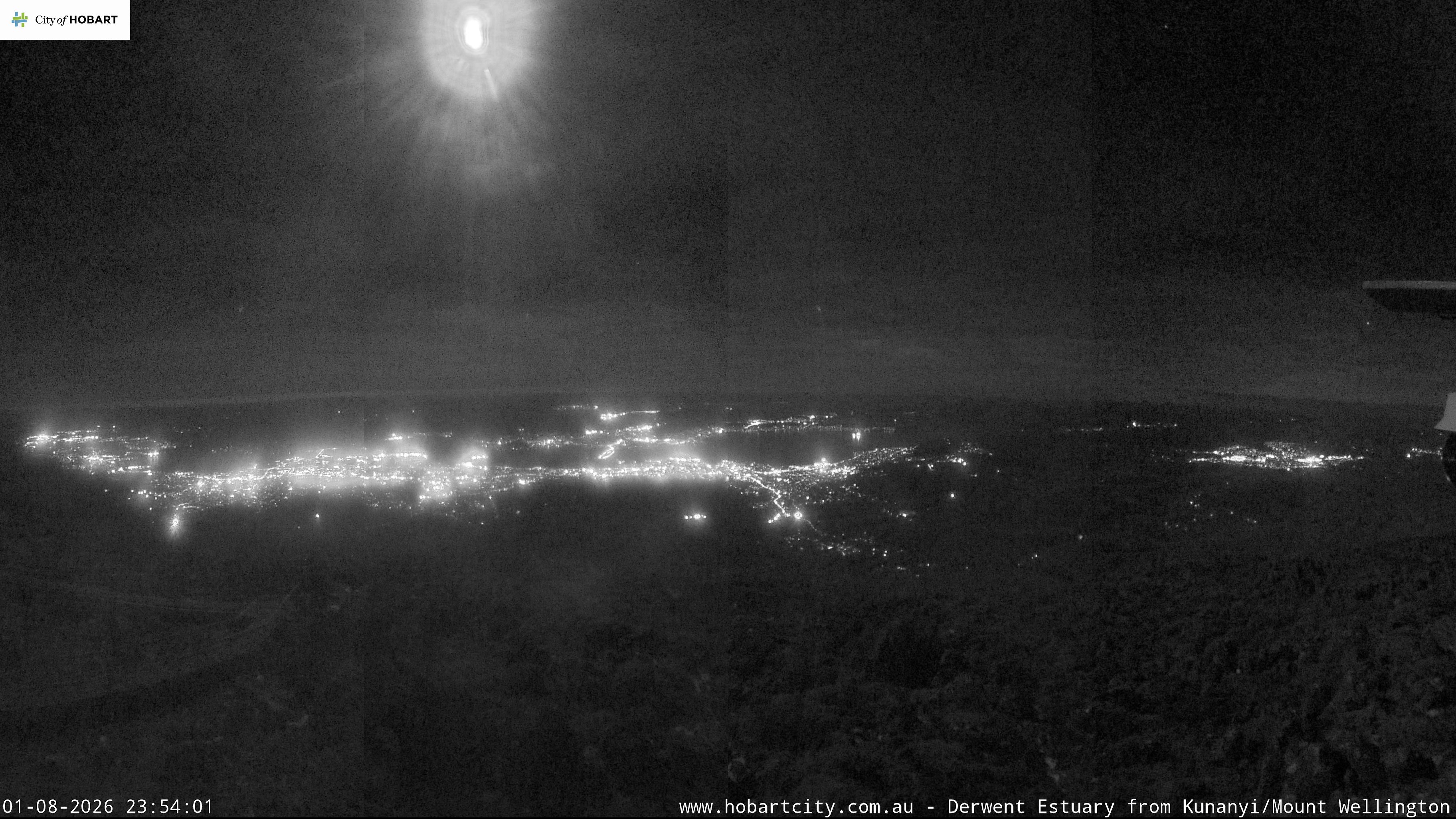 kunanyi / Mt Wellington Hobart and Derwent Estuary snow cam captured at 1 August 2026 at 11:54 pm AEST