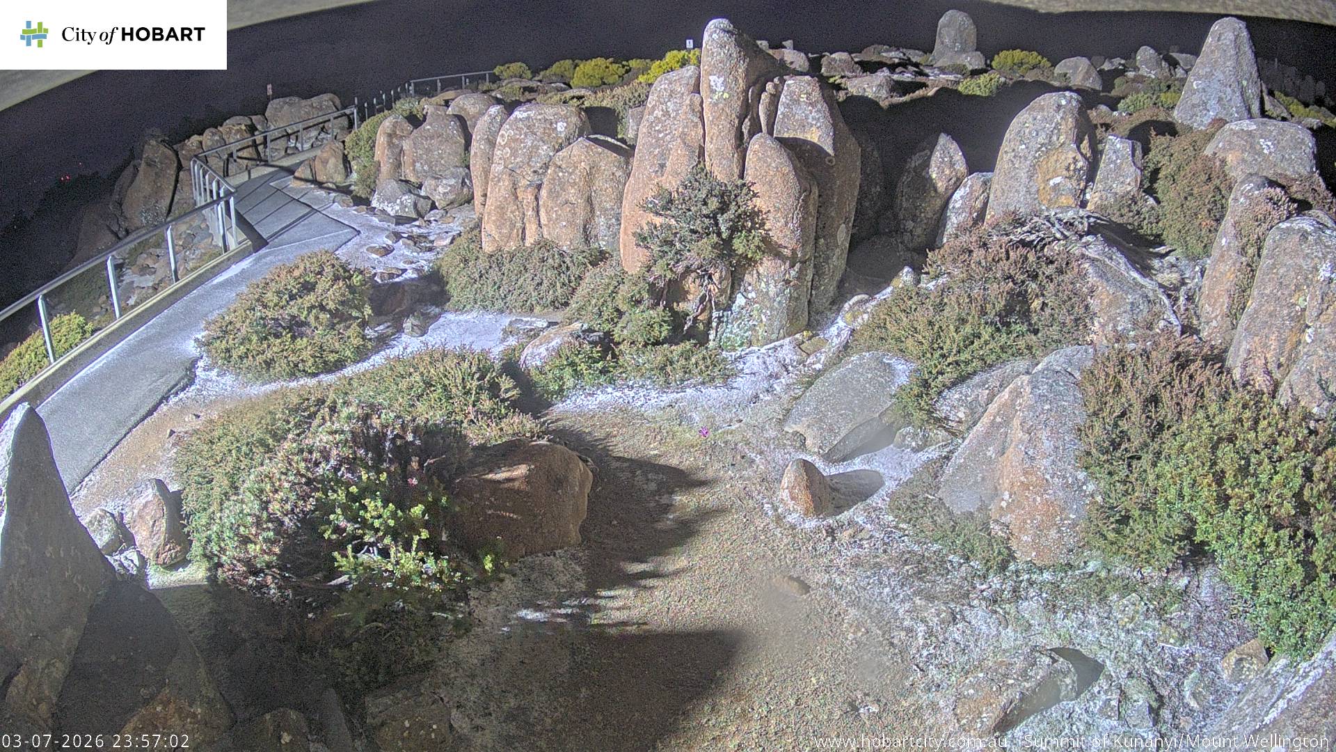 kunanyi / Mt Wellington Summit snow cam captured at 3 July 2026 at 11:57 pm AEST