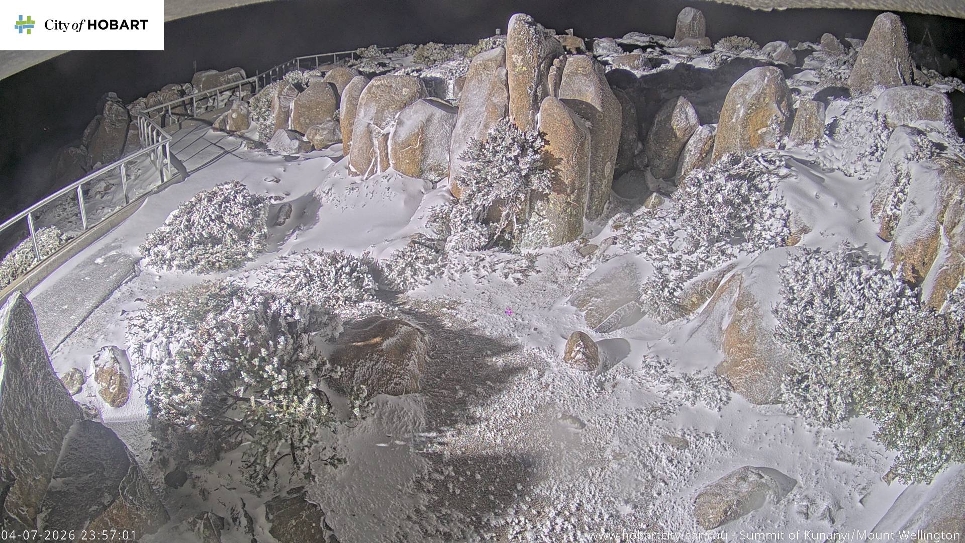 kunanyi / Mt Wellington Summit snow cam captured at 4 July 2026 at 11:57 pm AEST