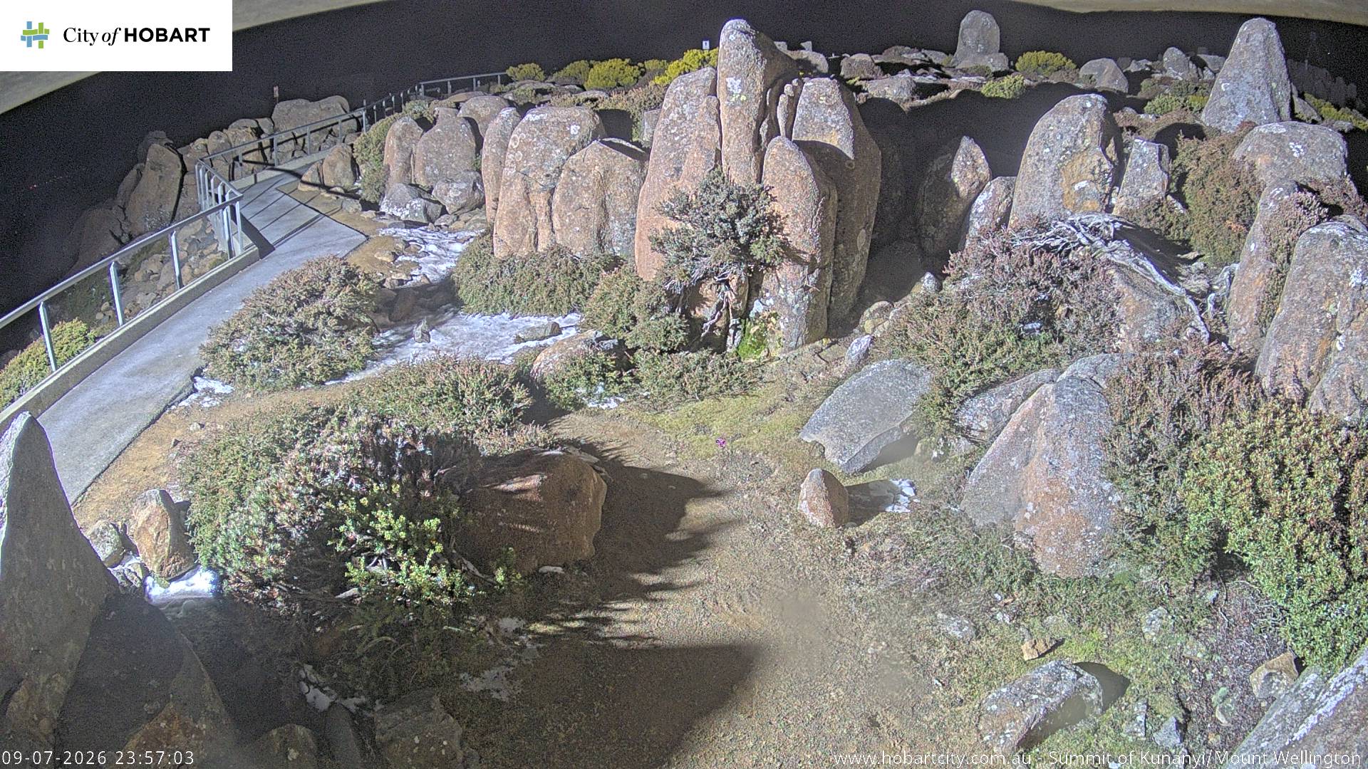 kunanyi / Mt Wellington Summit snow cam captured at 9 July 2026 at 11:57 pm AEST