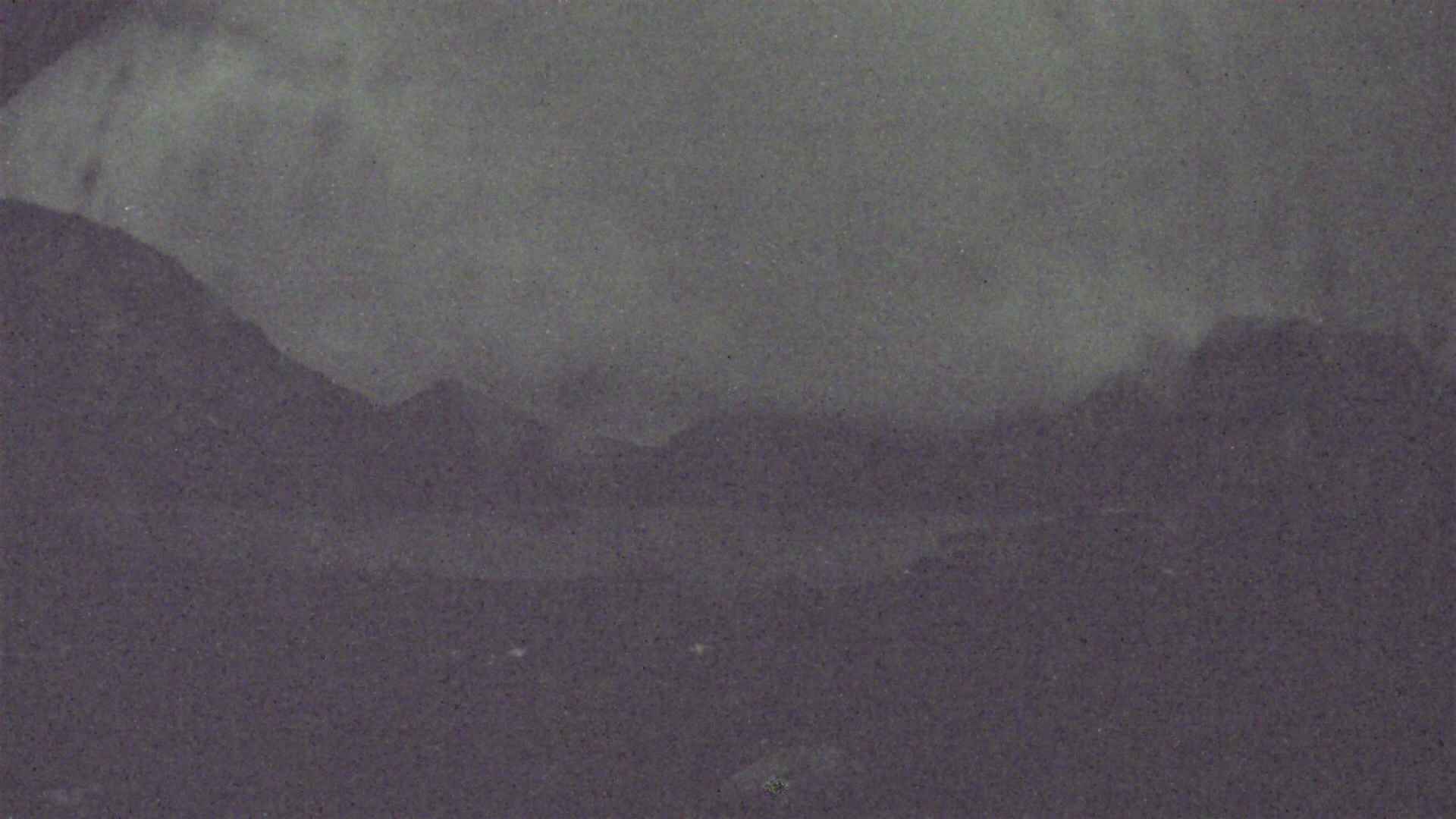 Cradle Mountain Dove Lake Carpark snow cam captured at 25 July 2026 at 9:23 pm AEST