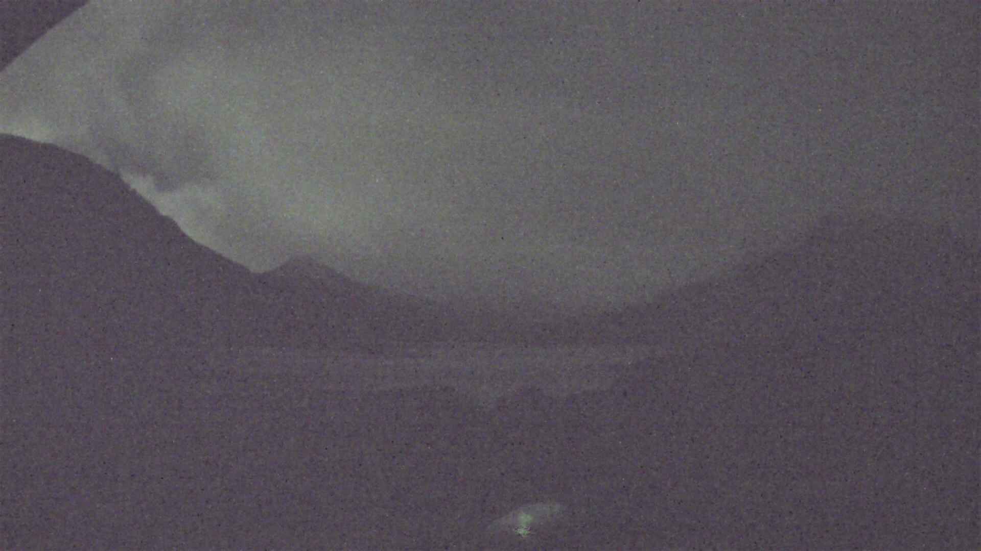 Cradle Mountain Dove Lake Carpark snow cam captured at 31 July 2026 at 9:00 pm AEST