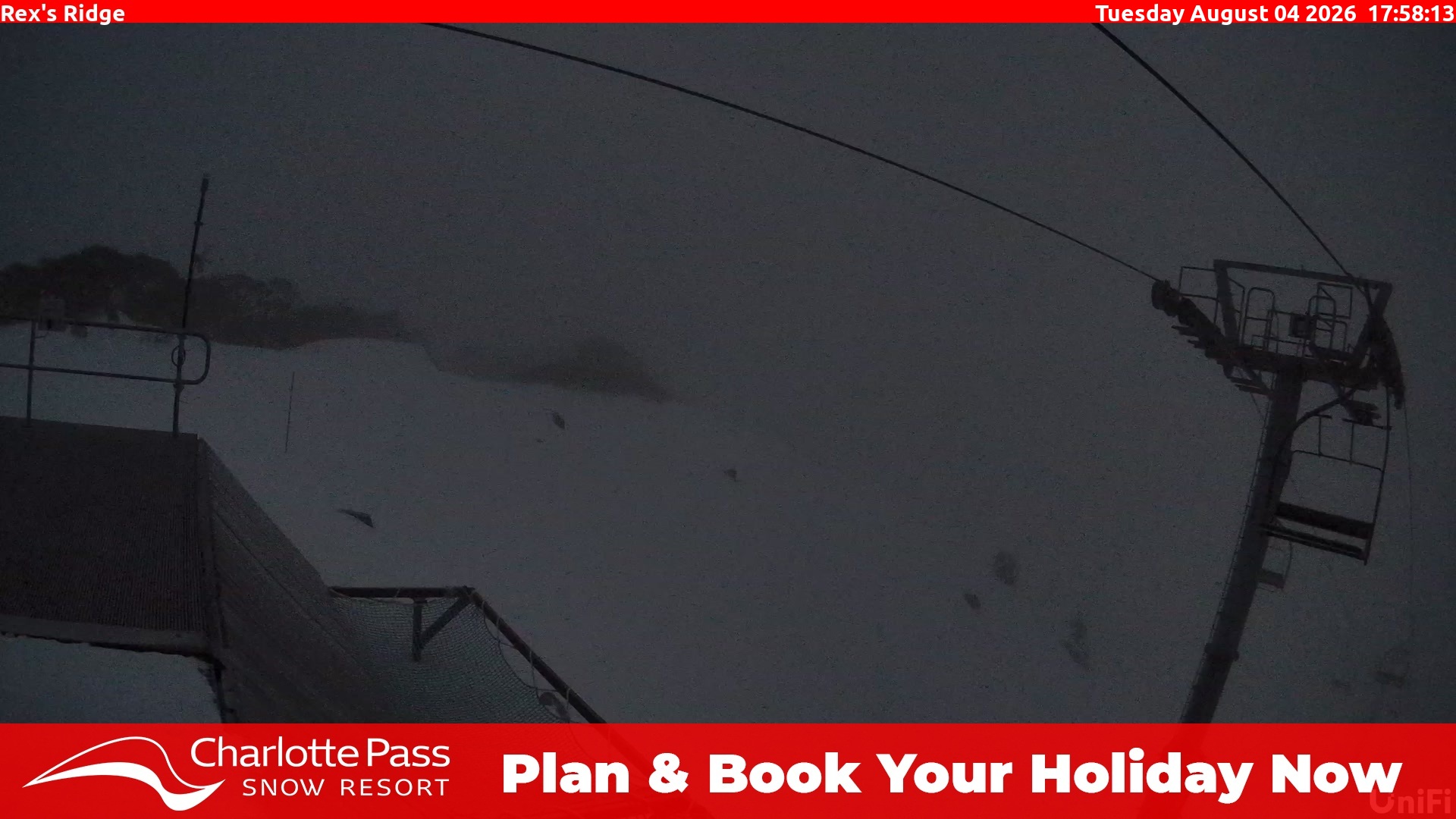 Charlotte Pass Rex's Ridge snow cam captured at 4 August 2026 at 6:05 pm AEST