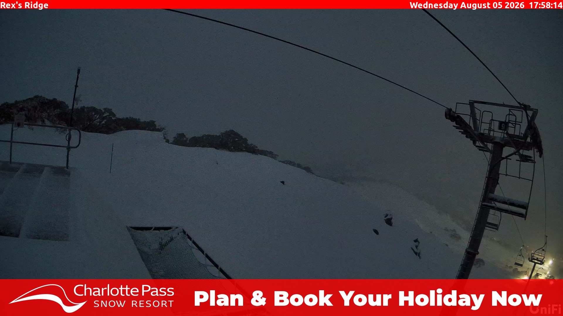 Charlotte Pass Rex's Ridge snow cam captured at 5 August 2026 at 6:07 pm AEST