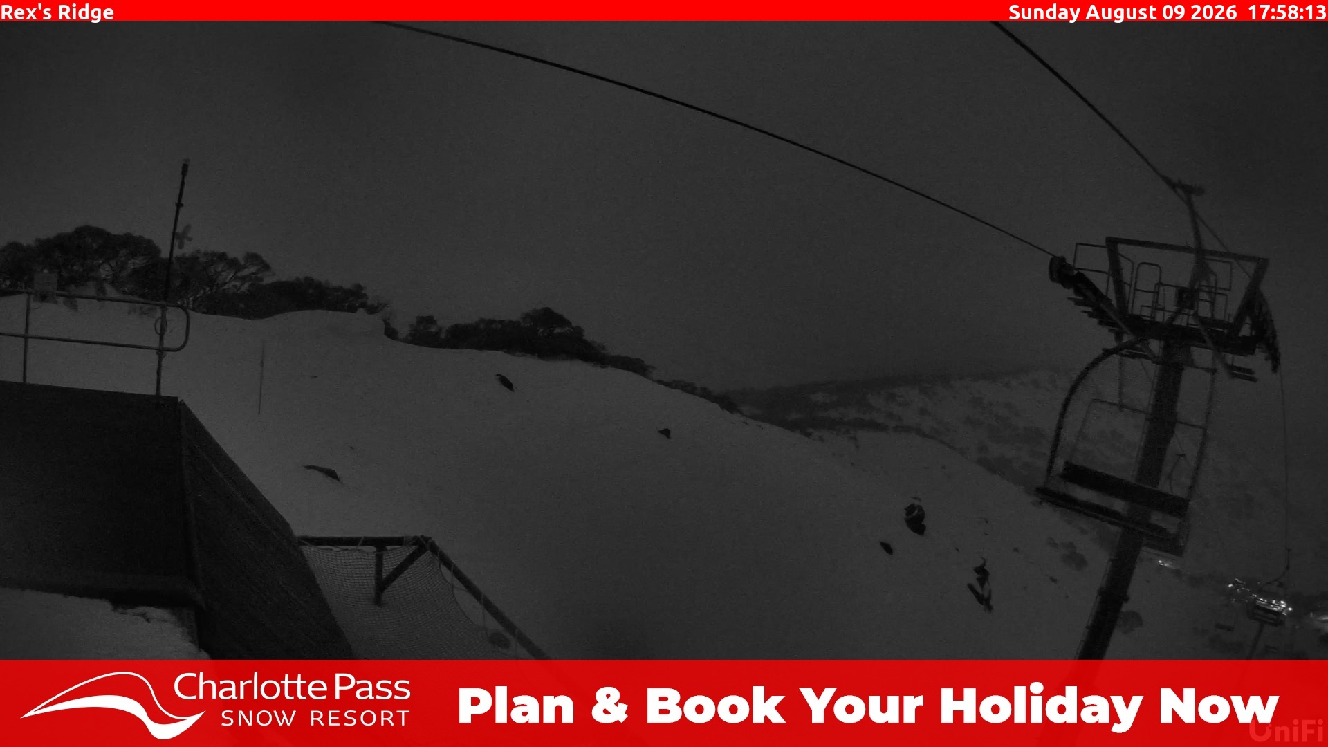 Charlotte Pass Rex's Ridge snow cam captured at 9 August 2026 at 6:01 pm AEST